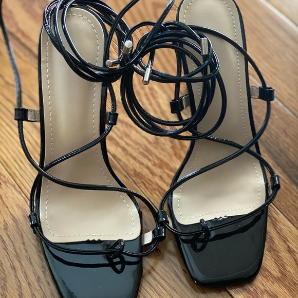 Tie Leg Thong Sandals (Heels) - Picture 5 of 10